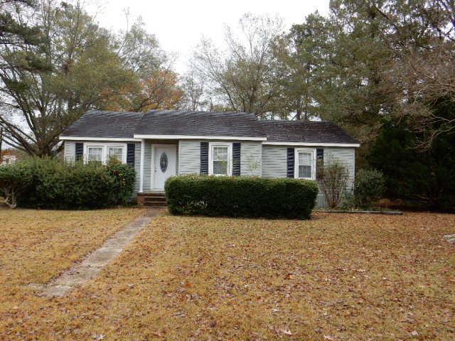1000 South Fifth St, Collins, MS 39428