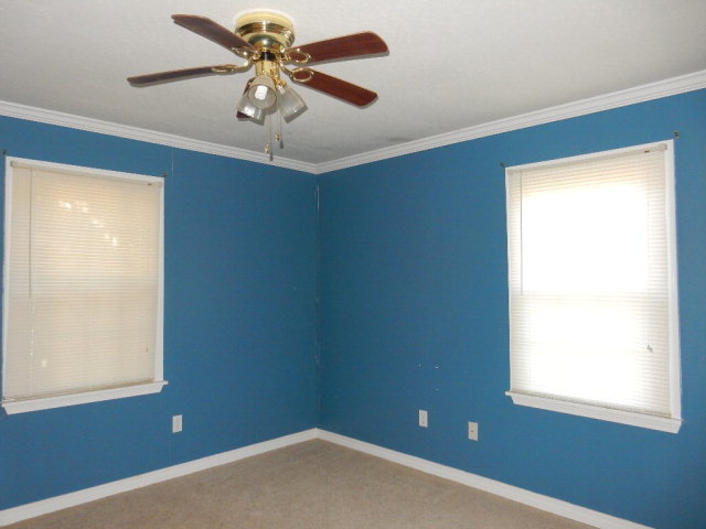 1000 South Fifth St, Collins, MS 39428