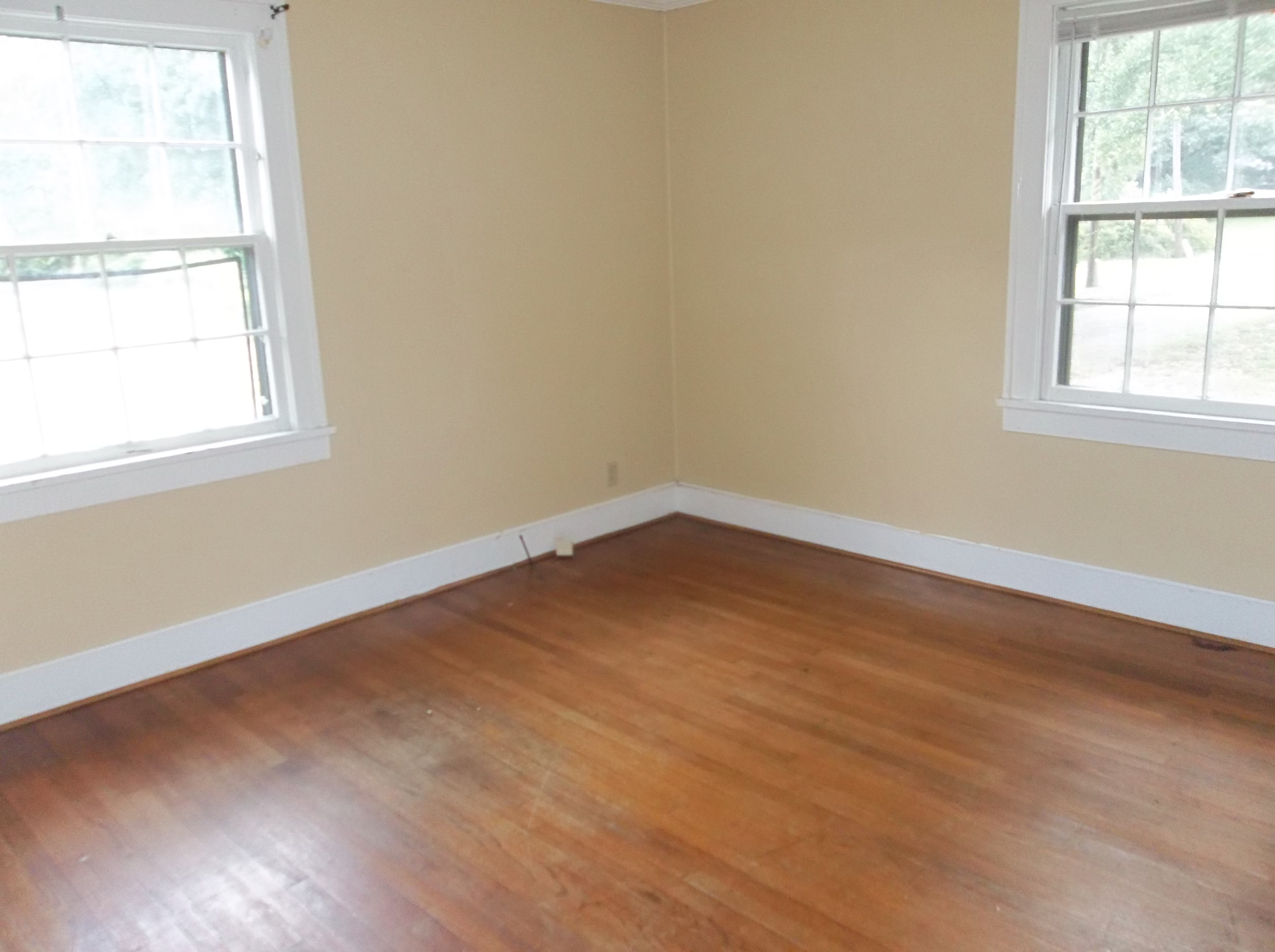 2403 N 7th AveLaurel, MS, 39440Jones County