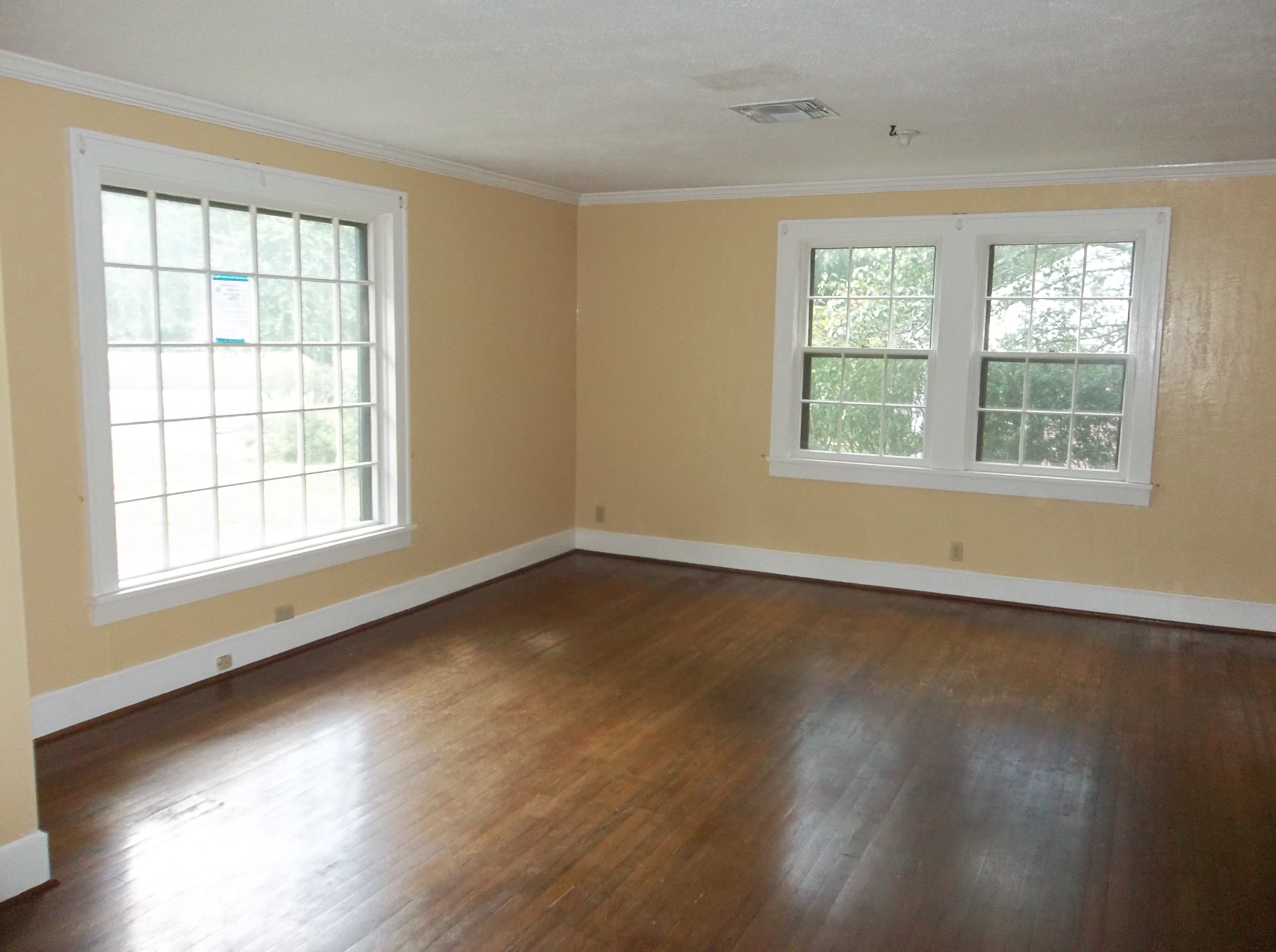 2403 N 7th AveLaurel, MS, 39440Jones County