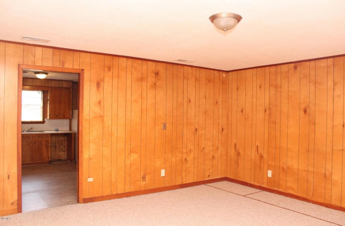450 Manila St, Lucedale, MS 39452