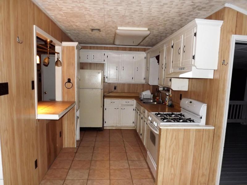 132 Mayhall Dr, Lucedale, MS 39452