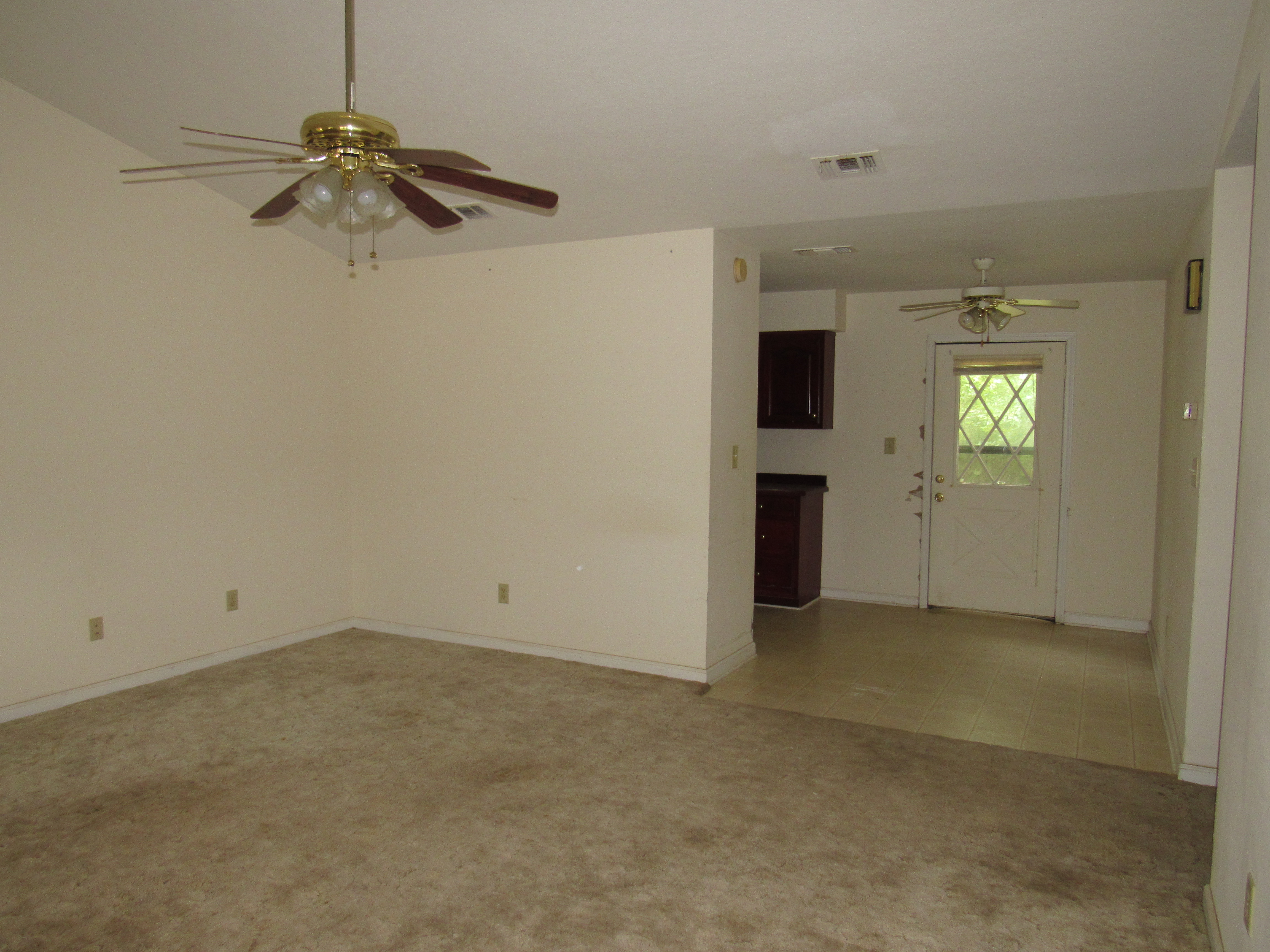 16 Jeslan TrlLumberton, MS, 39455Stone County