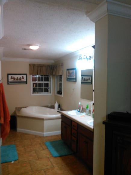 50 Dumas Bailey ,MS, Picayune, 39466