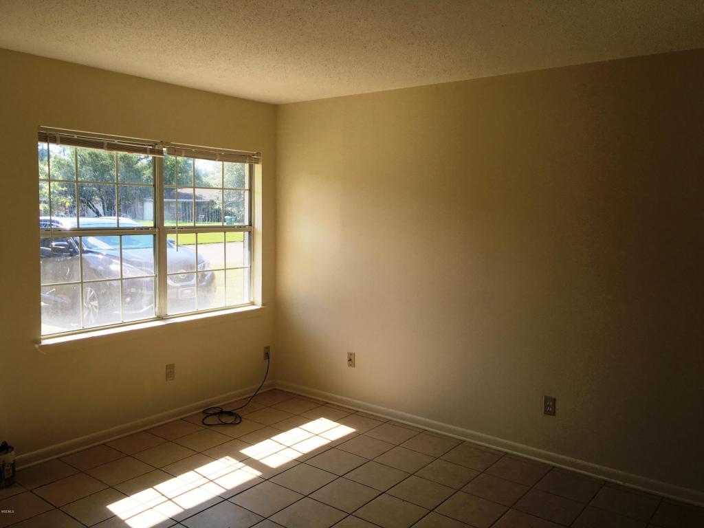 24Yorkshire Pkwy, Gulfport, MS 39503
