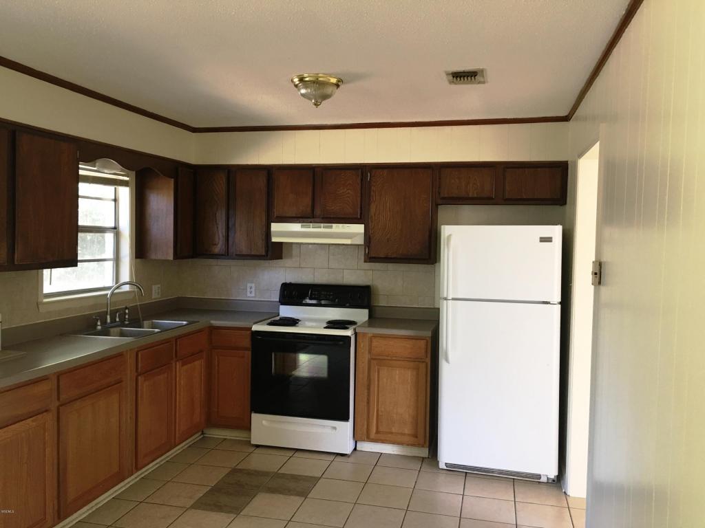 24Yorkshire Pkwy, Gulfport, MS 39503