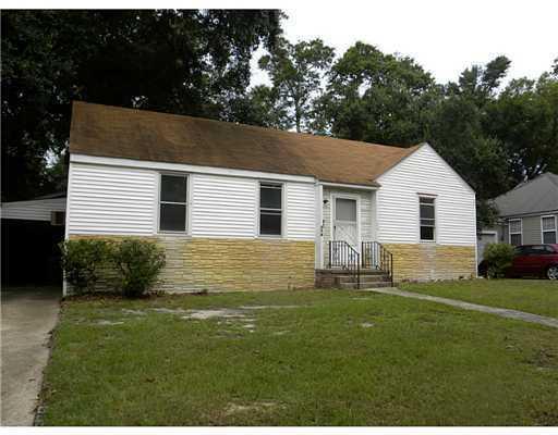 174 Keesler Cir, Biloxi, MS 39530