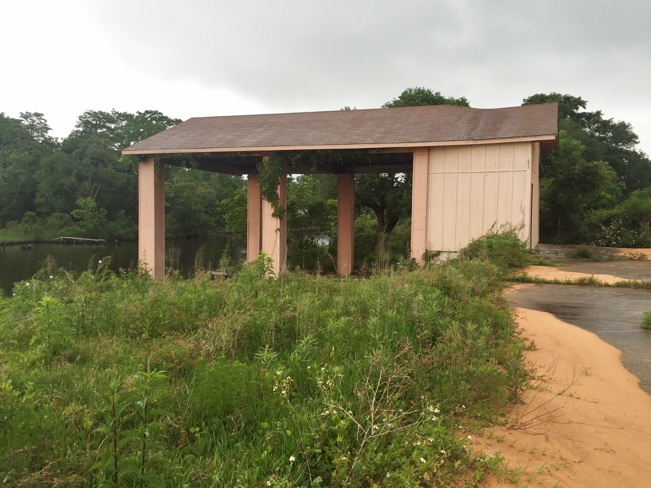 1619 Mary Ann Drive, Gautier, MS 39553
