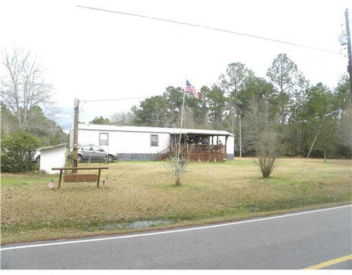 7302 Greenfields Rd, Moss Point, MS 39562