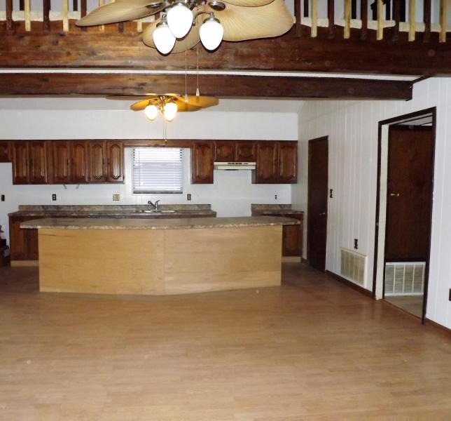10411 Kevin Dr, Moss Point, MS 39562