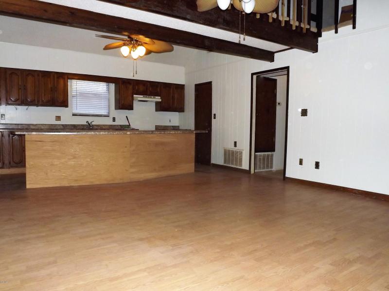 10411 Kevin Dr, Moss Point, MS 39562
