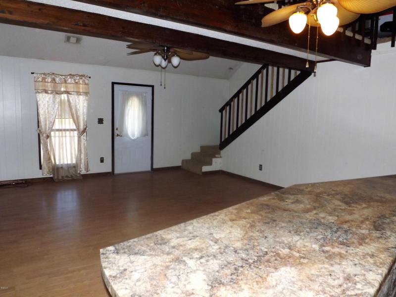 10411 Kevin Dr, Moss Point, MS 39562