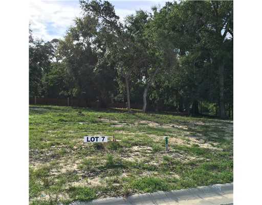 206Bluff Cv, Ocean Springs, MS 39564