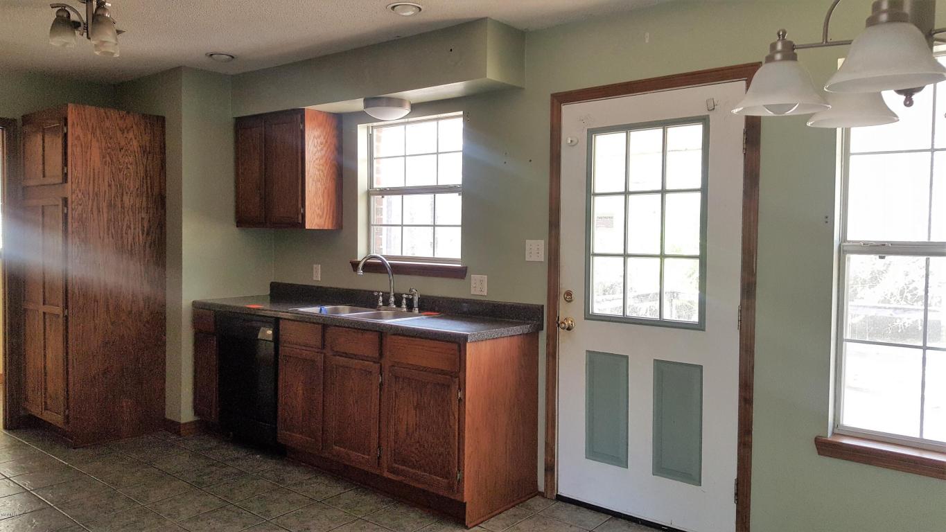 26 Hillsdale Rd, Perkinston, MS 39573