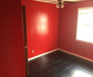 209 Dowdle DrColumbus, MS, 39702Lowndes County