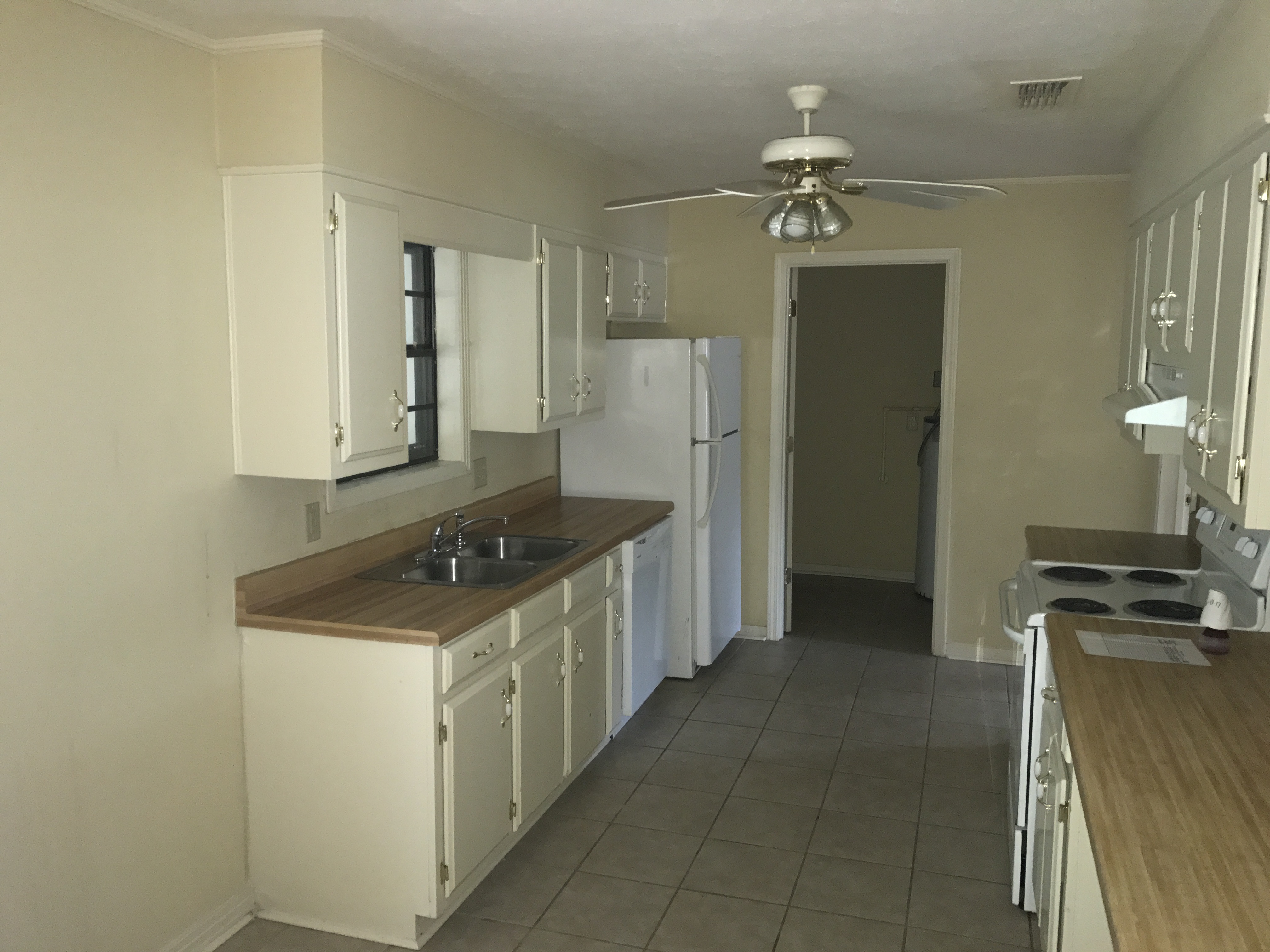 112 Gail RdColumbus, MS, 39705Lowndes County