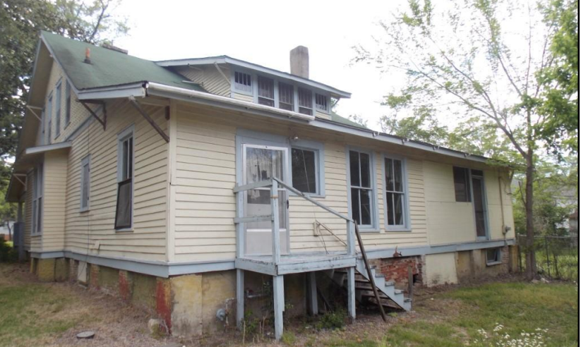 212 S Franklin StreetAberdeen, MS, 39730Monroe County