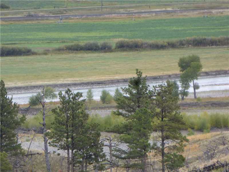 A COYOTE PASS, Columbus, MT 59019