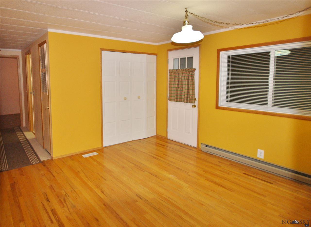 11 Sphinx, Gardiner, MT 59030