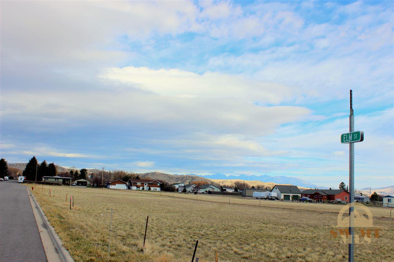 #13 Brookstone, Livingston, MT 59047
