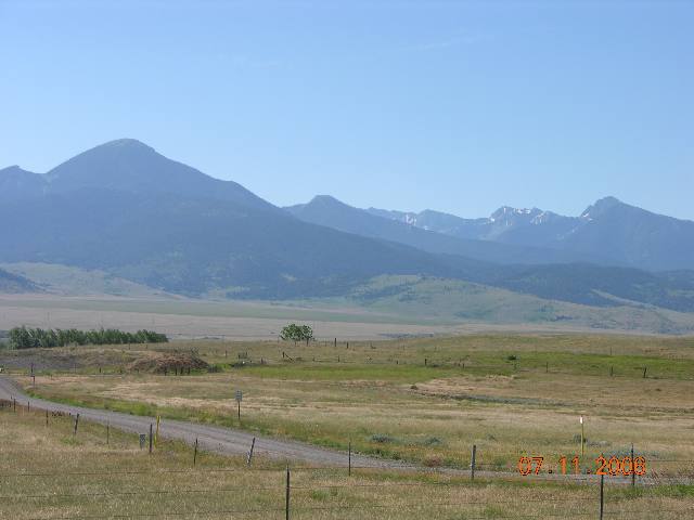 LOT 15 PIVOT POINT MAJOR SUB, Livingston, MT 59047