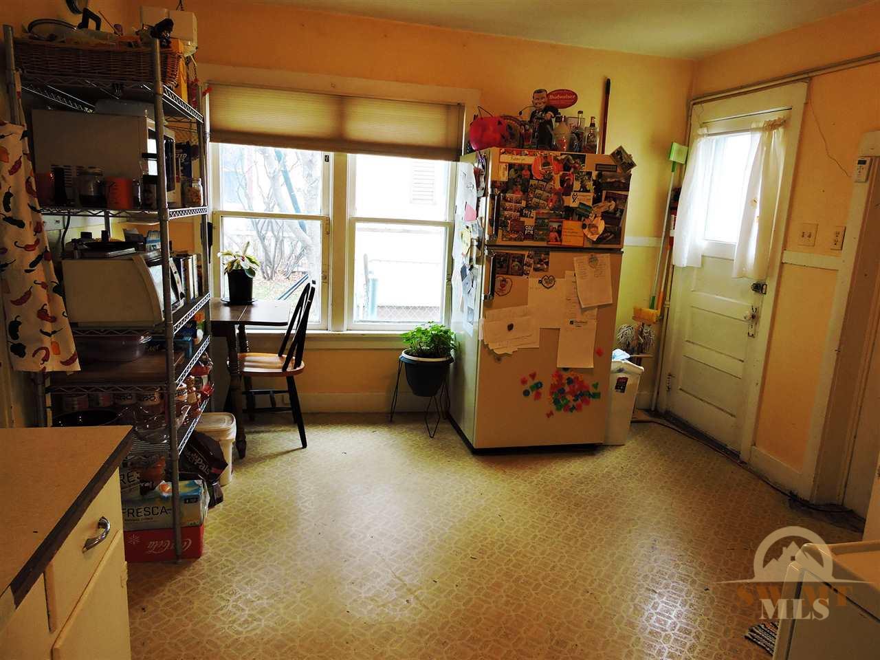 210 S I, Livingston, MT 59047
