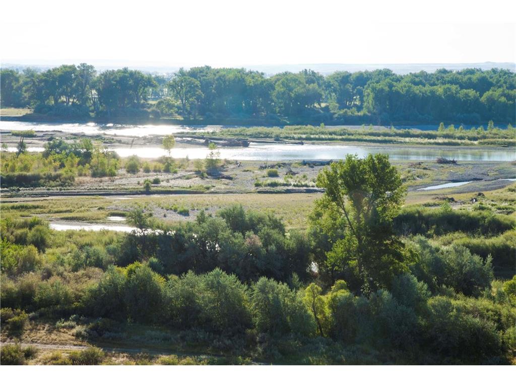 7800 Eagle Bend Blvd, Shepherd, MT 59079