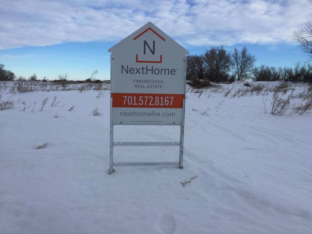 129 Brock Way, Bainville, MT 59212