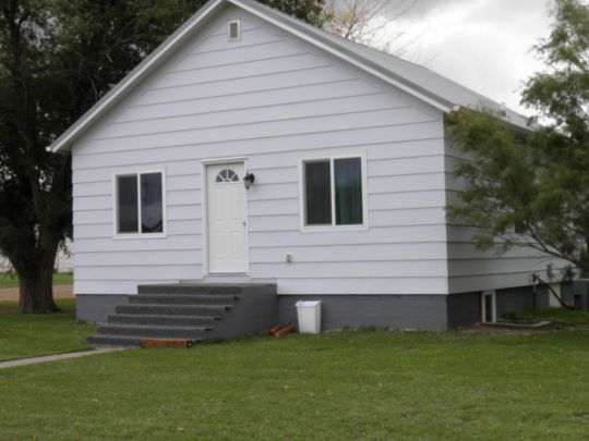 429 Cato Ave, Fallon, MT 59326