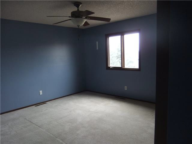 714 Windham SqGlendive, MT, 59330Dawson County