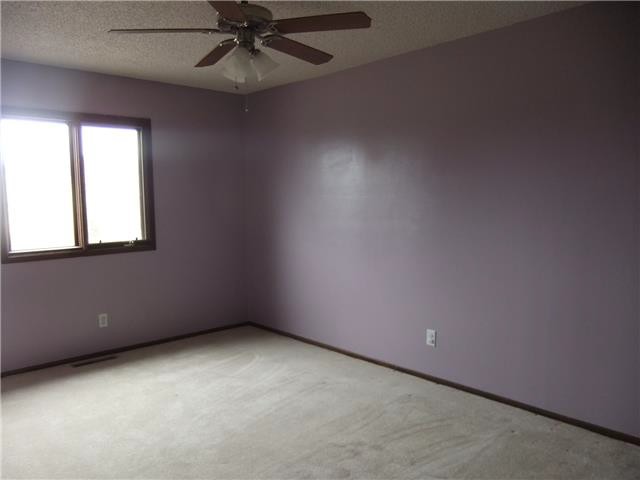 714 Windham SqGlendive, MT, 59330Dawson County