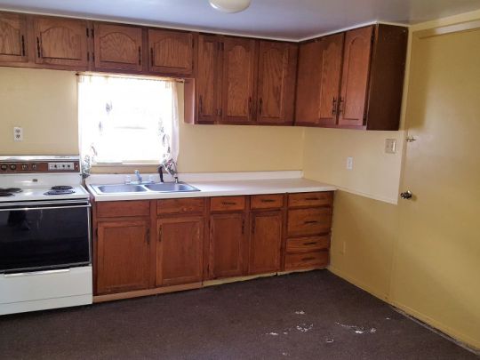 120 East Jefferson School Road, Glendive, MT 59330