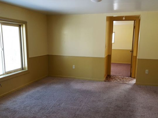 120 East Jefferson School Road, Glendive, MT 59330