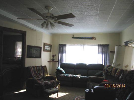 900 S Pearson Ave, Glendive, MT 59330