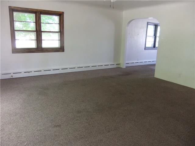 228 Gresham StGlendive, MT, 59330Dawson County