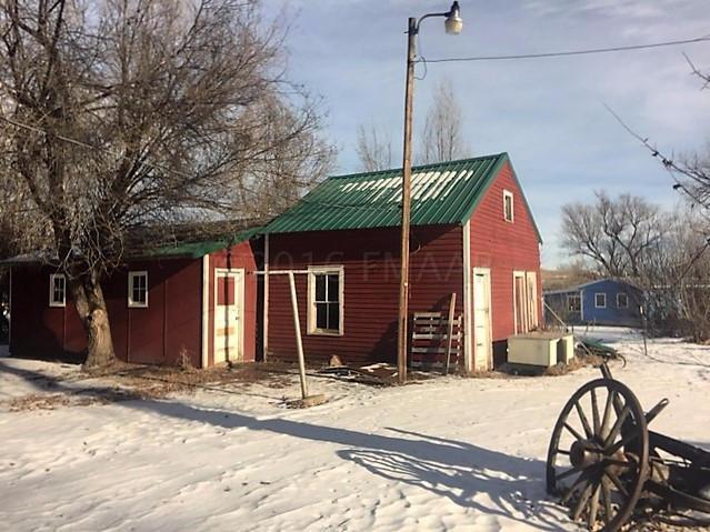 109 WIBAUX Street, Wibaux, MT 59353