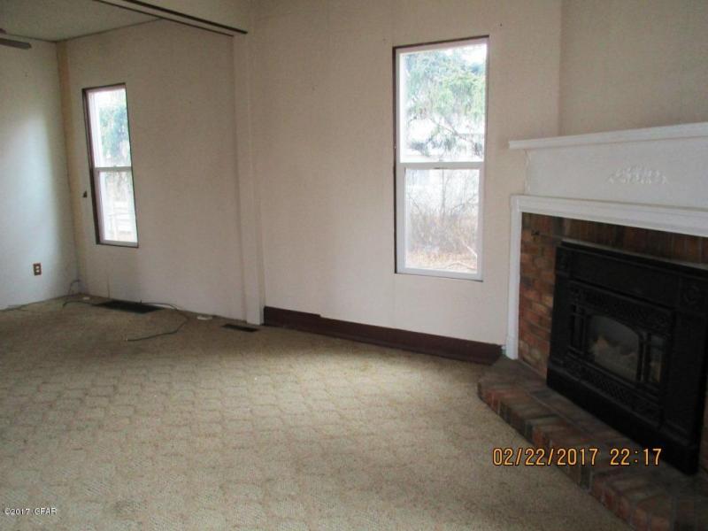 1726 6th Ave. No., Great Falls, MT 59401
