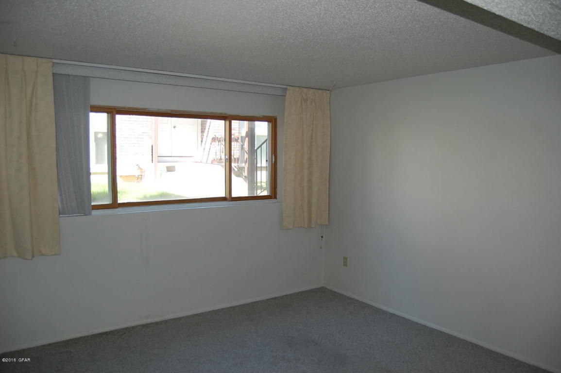 1921 14th Ave So #8, Great Falls, MT 59405