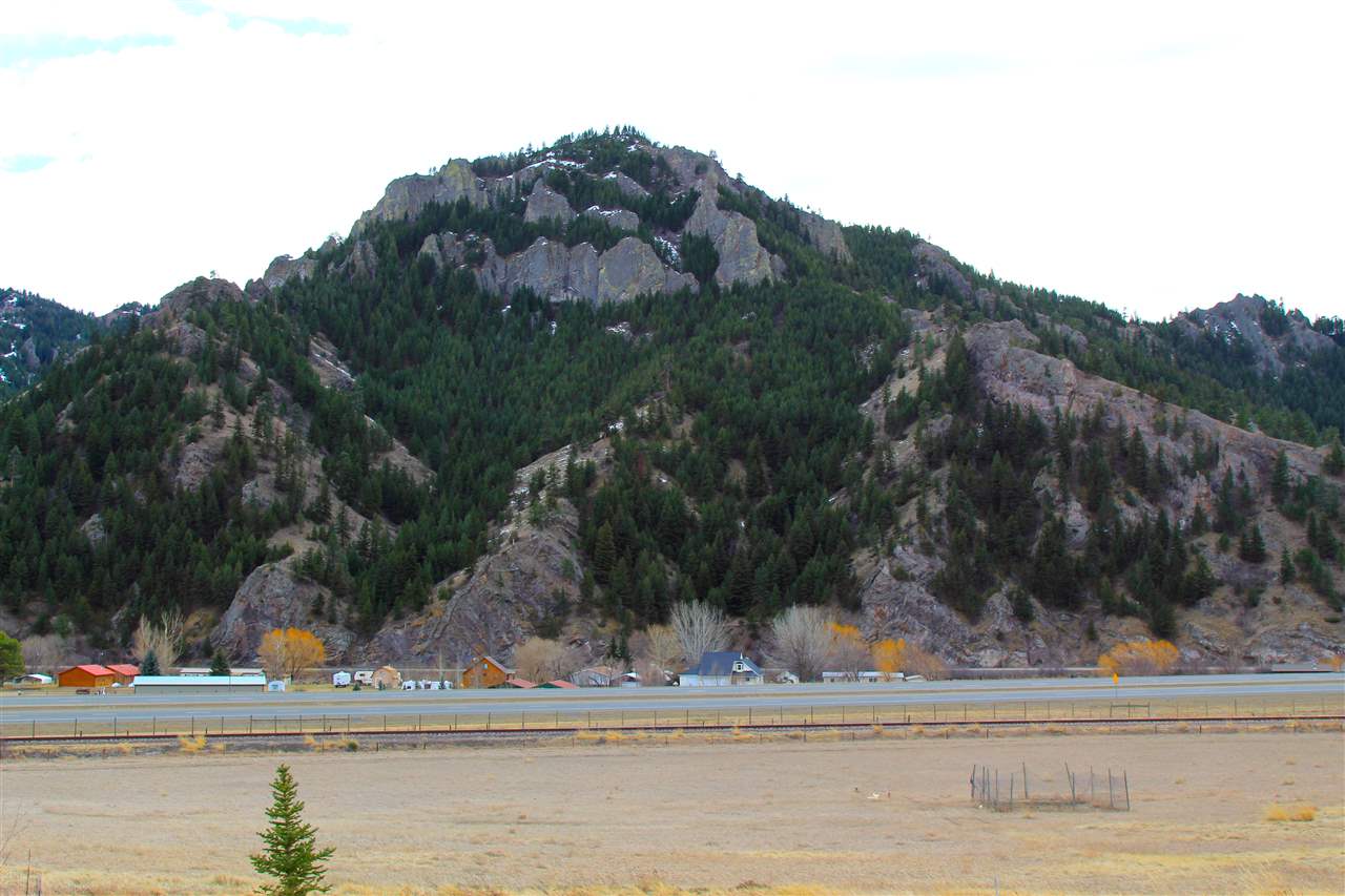 60 High Noon Lane, Cascade, MT 59421