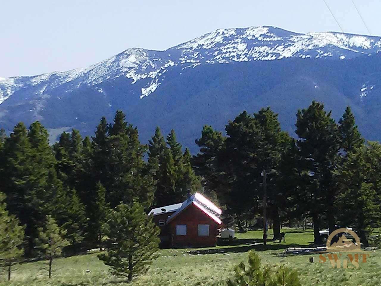 2027 Arrowwood Estates Rd, Raynesford, MT 59469