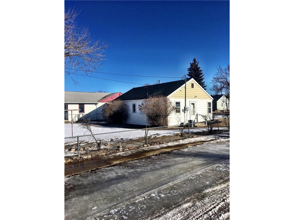 805 Teton Ave, Shelby, Other-See Remarks, MT 59474