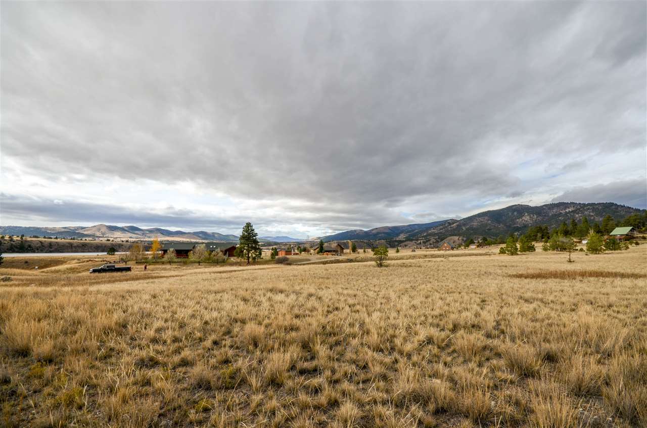 8497 Backburn Dr, Helena, MT 59602