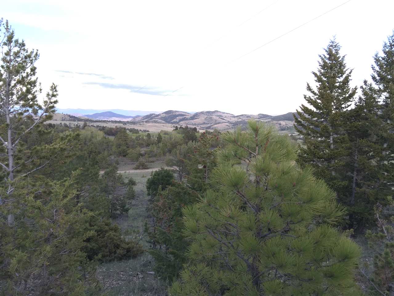 4550 Crooked Pine Dr, Helena, MT 59602