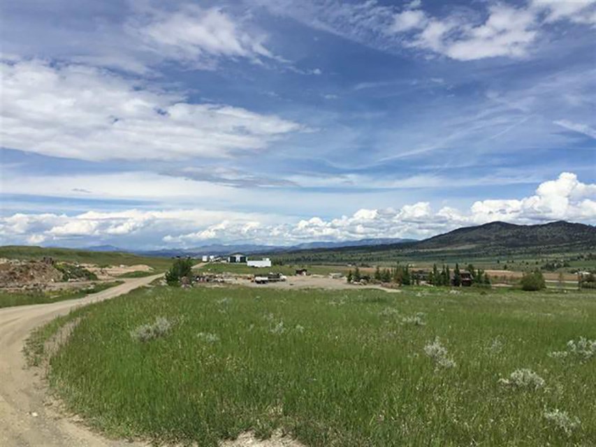 2 Sparrow Road, East Helena, MT 59635