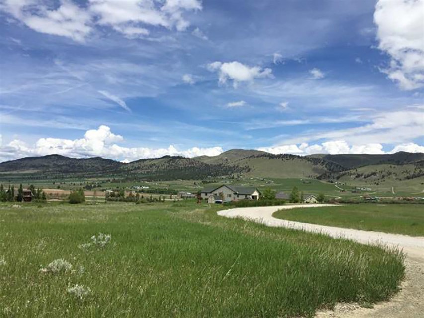 2 Sparrow Road, East Helena, MT 59635