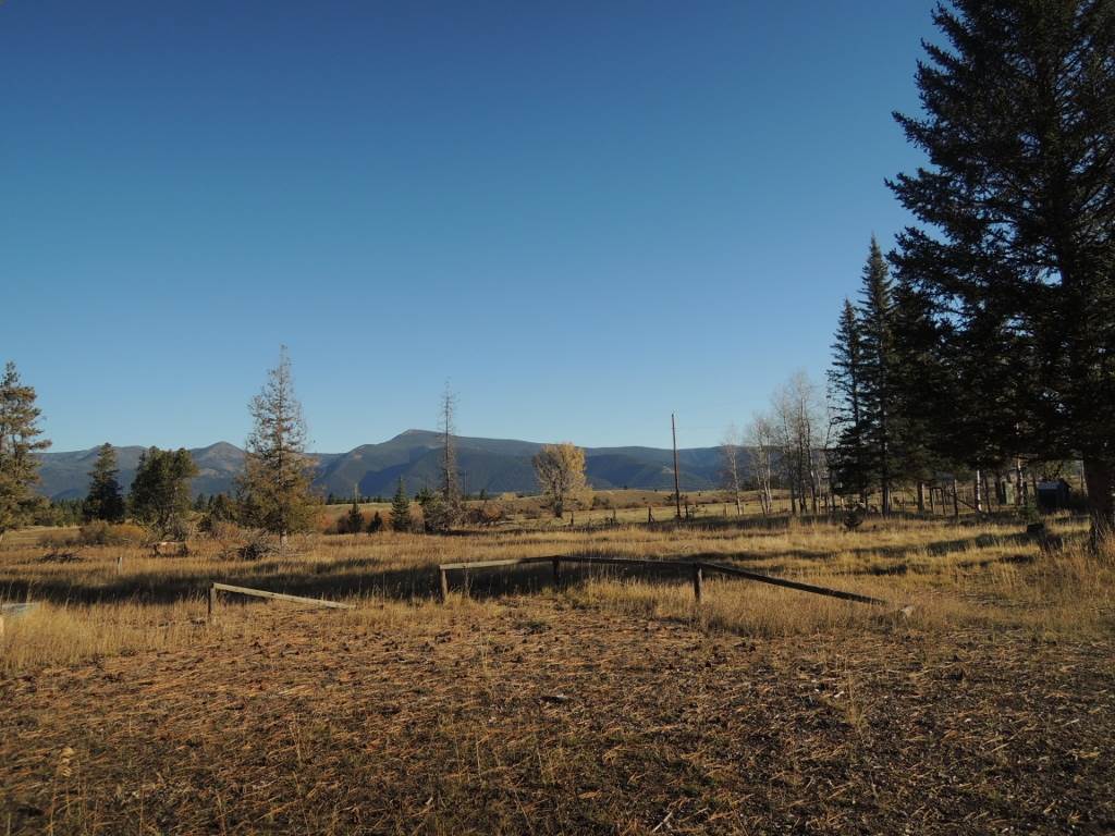 3396 Blackfoot Valley Ranch Rd, Lincoln, MT 59639