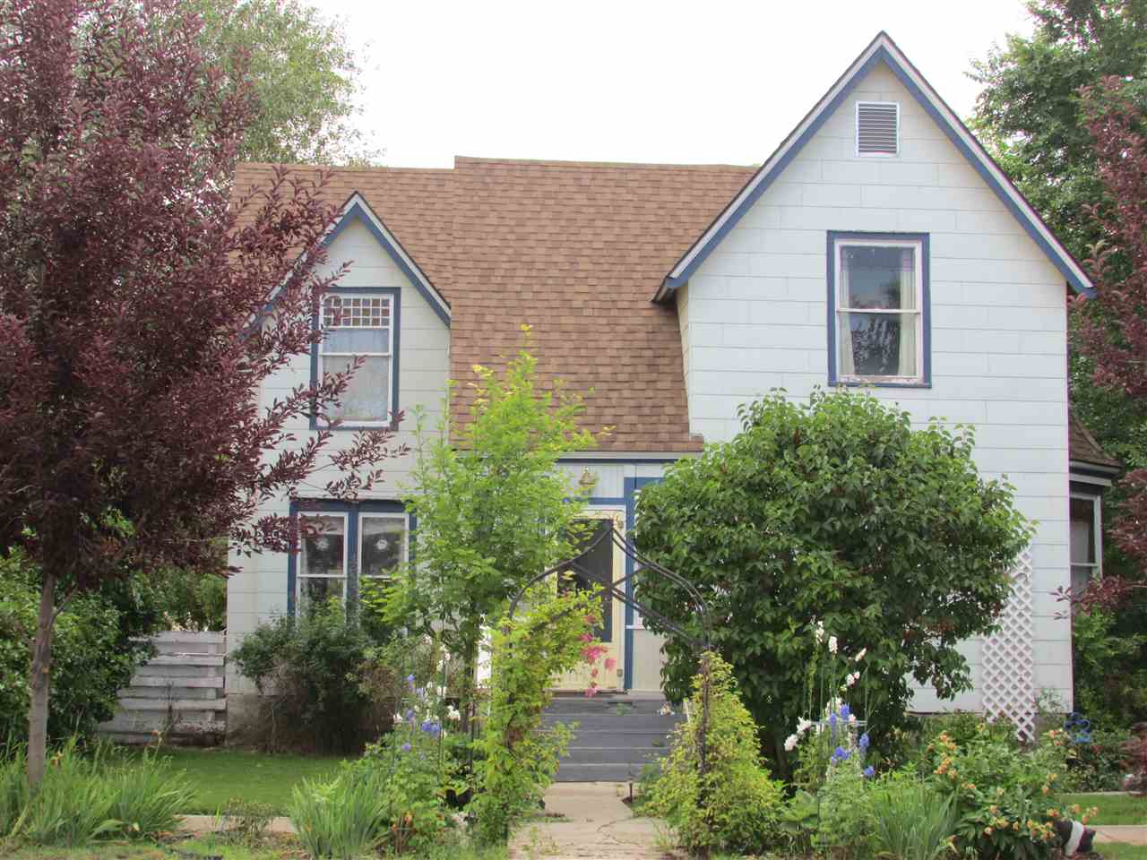 131 S Cedar St, Townsend, MT 59644