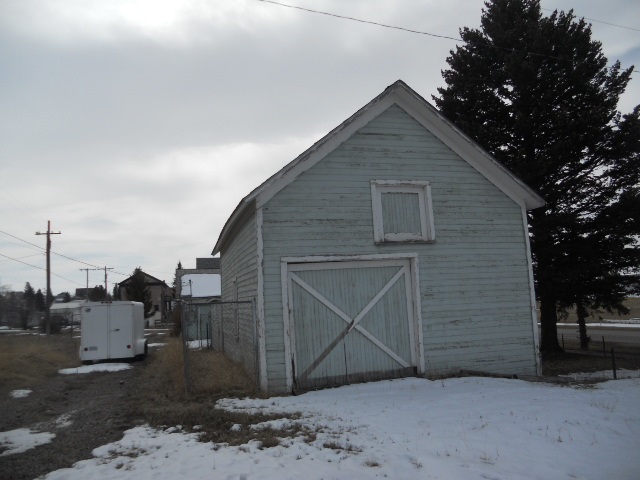 202 N CENTRAL AVE, White Sulphur Springs, MT 59645