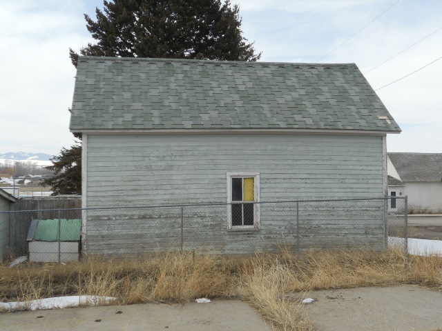 202 N CENTRAL AVE, White Sulphur Springs, MT 59645