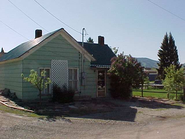 403 E WASHINGTON, White Sulphur Springs, MT 59645